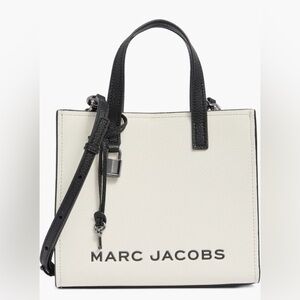 Marc Jacobs bundle Cream and Black Handbag and card holder